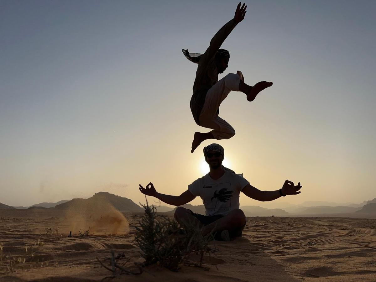 Wadi Rum Bedouin Heart Camp Bagian luar foto