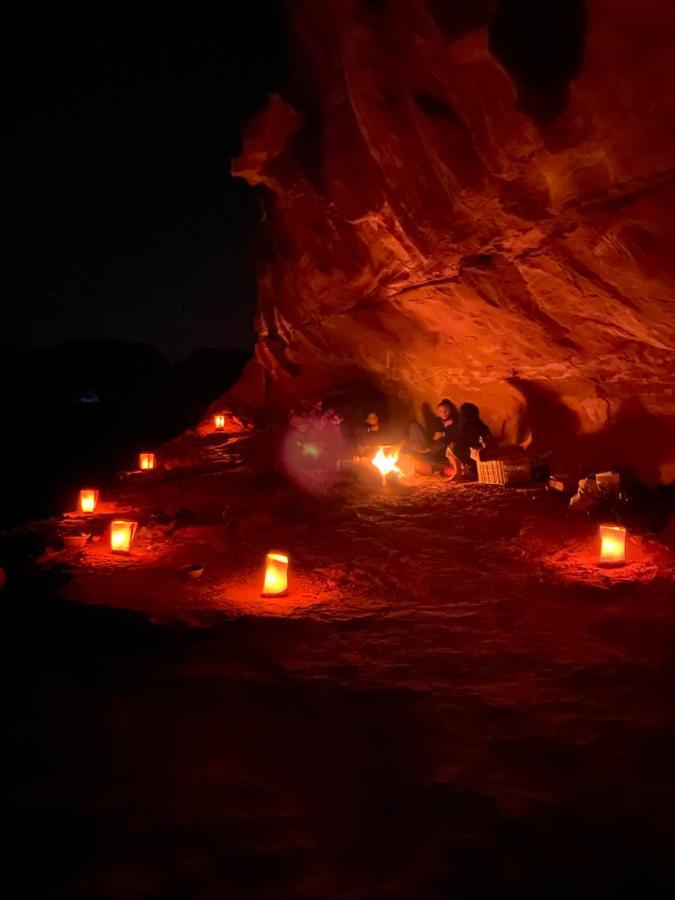 Wadi Rum Bedouin Heart Camp Bagian luar foto