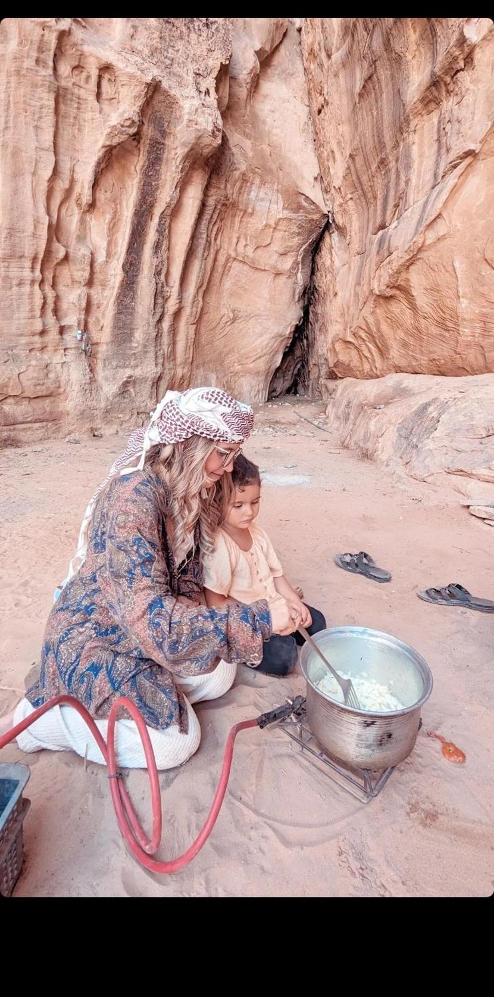 Wadi Rum Bedouin Heart Camp Bagian luar foto