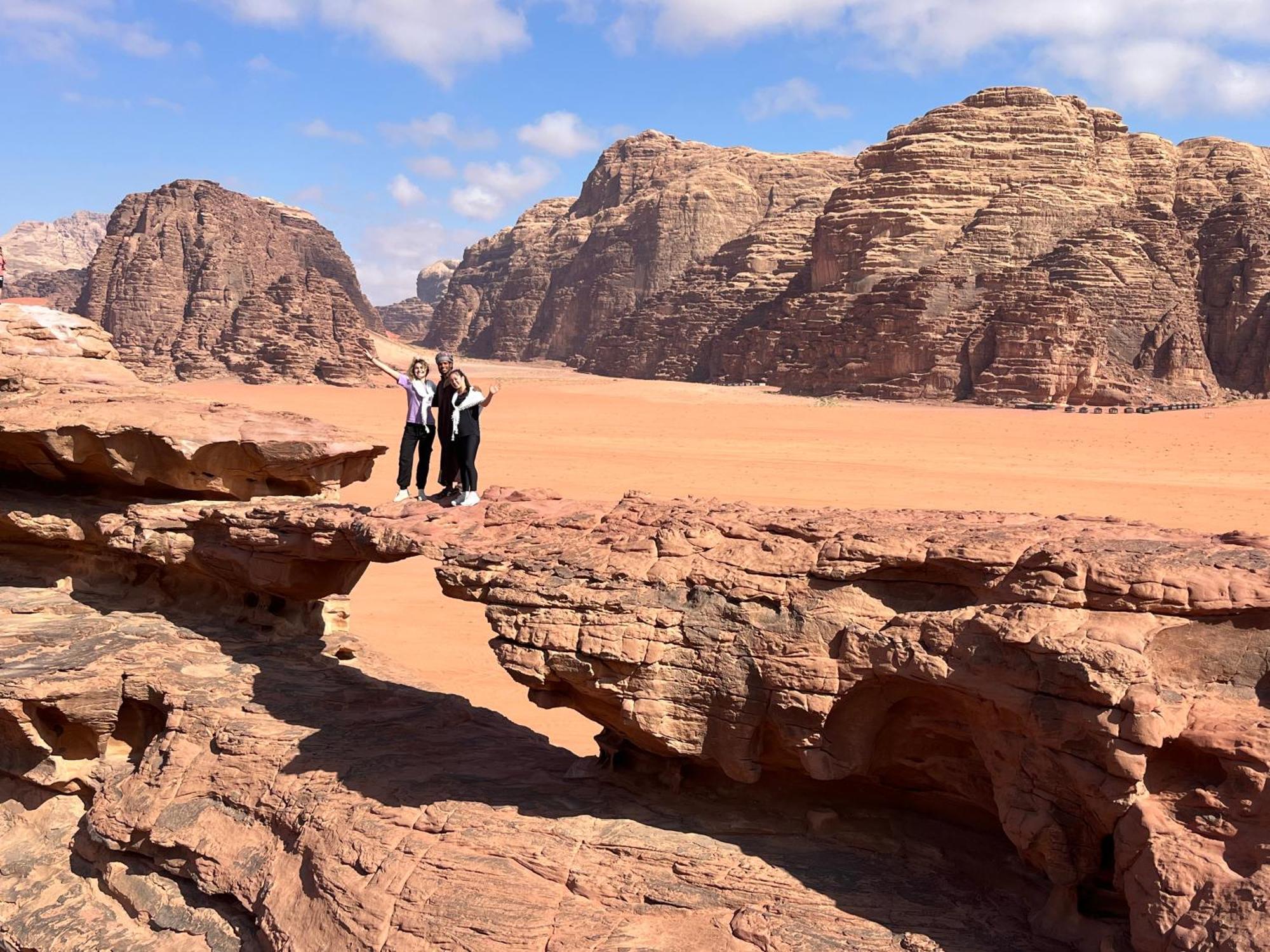 Wadi Rum Bedouin Heart Camp Bagian luar foto