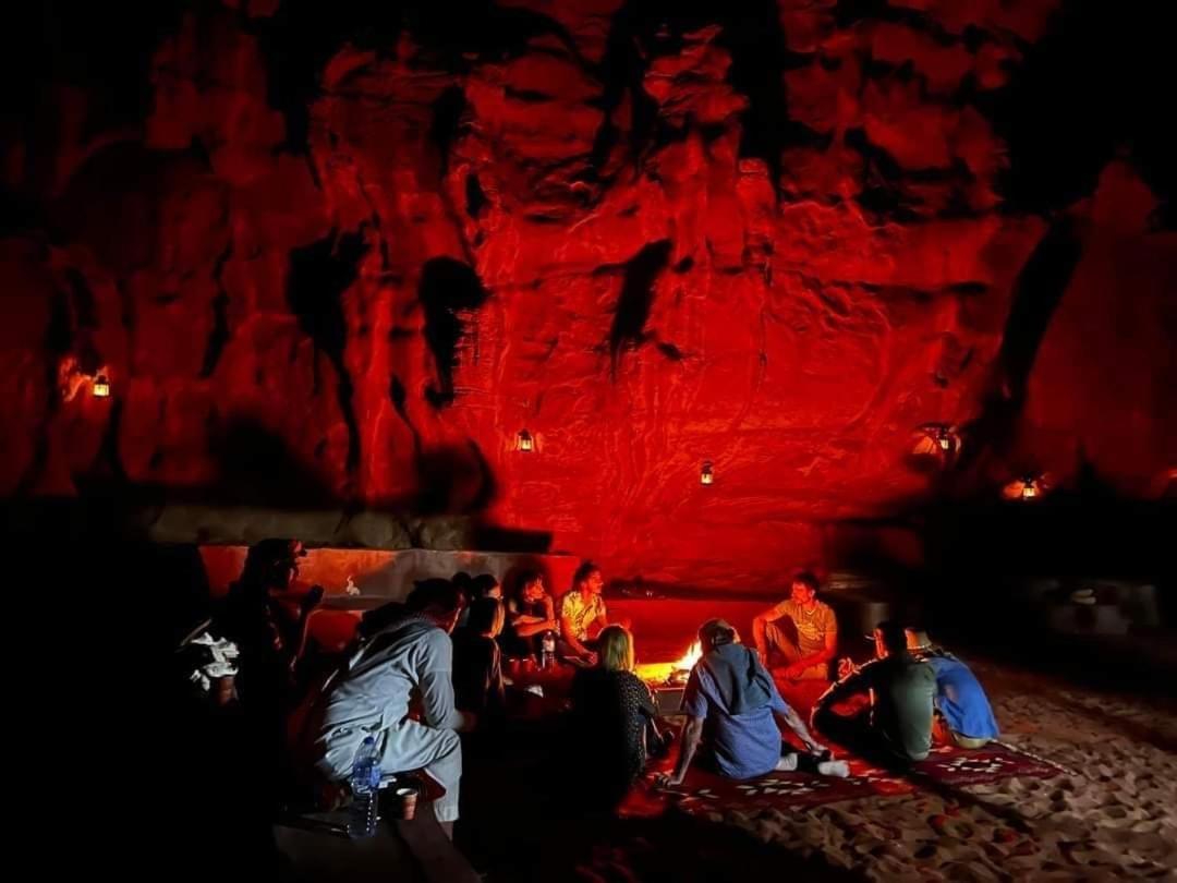 Wadi Rum Bedouin Heart Camp Bagian luar foto